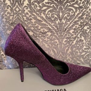 BALENCIAGA POINTED TOE PURPLE METALLIC FABRIC SHOE SIZE 40